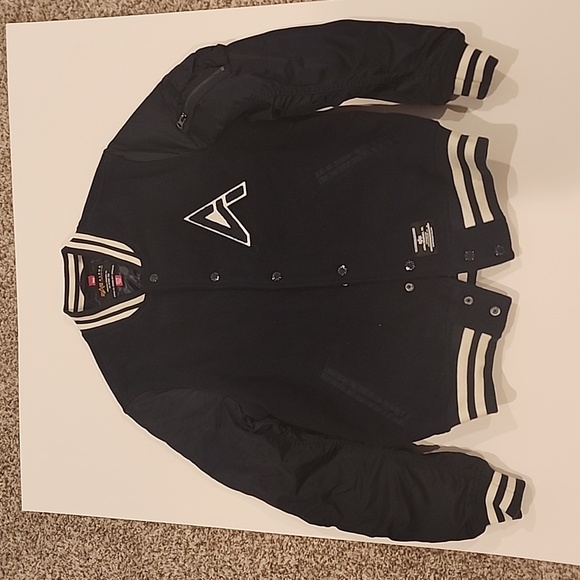 Alpha industries xs unisex varsity jacket NWOT - Picture 2 of 5